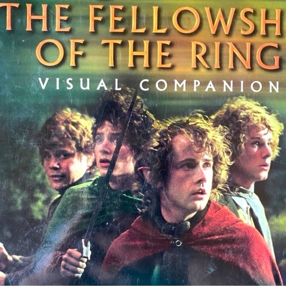 Y2K The Lord of The Rings: The Fellowship of the Ring Visual Collector’s Book - Picture 2 of 13